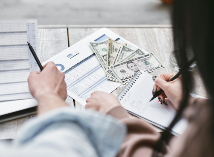 What to Know Before Opening a New Checking Account