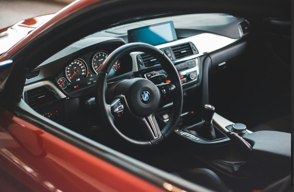 The Benefits of High-Voltage Safety in Electric Vehicles